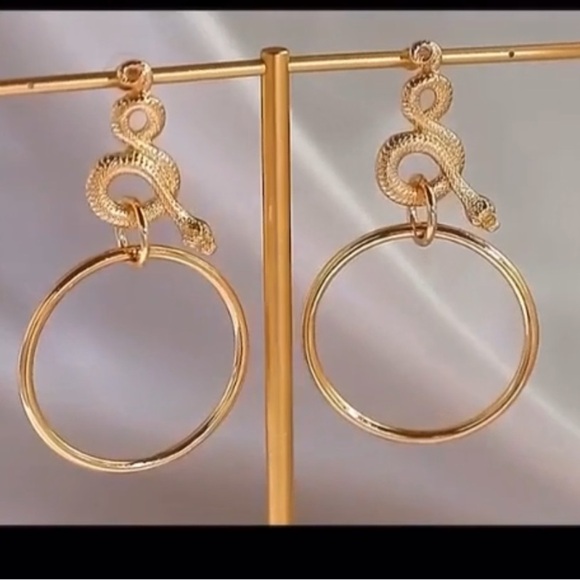 Anthropologie Serpenti Gold Snake Hoop Earrings - Picture 13 of 13
